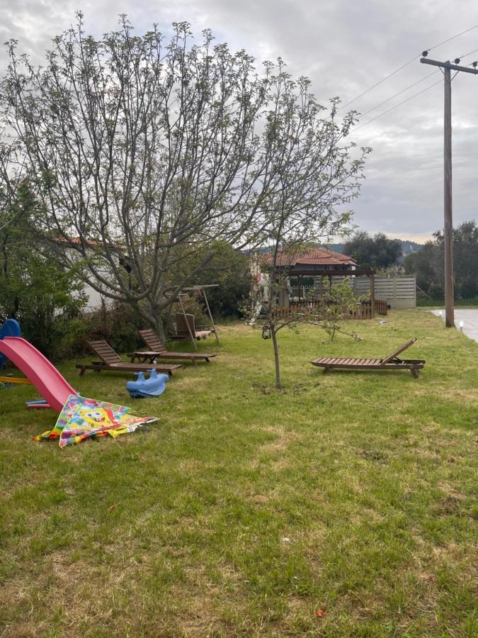 Skála FoúrkasΕυχάριστο Εξοχικό Σπίτι Με Barbequeアパートメント エクステリア 写真